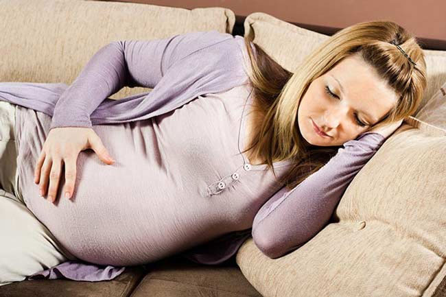 استراحت مطلق در بارداری